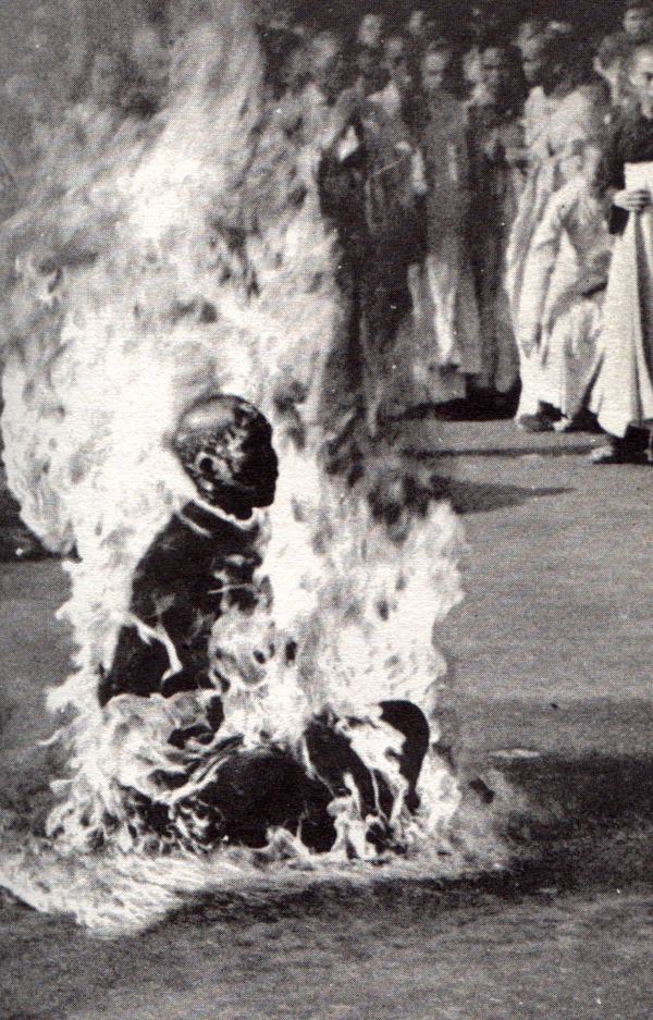 thich-quang-duc-buddhist-self-immolation-1.jpg